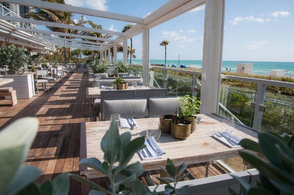 Eden Roc Miami Beach image 15